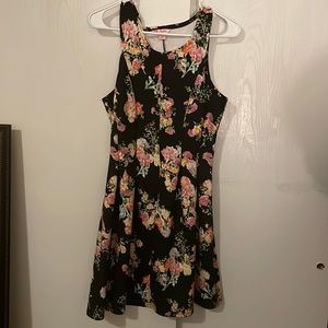 Size M Candie’s Black Floral Cocktail dress